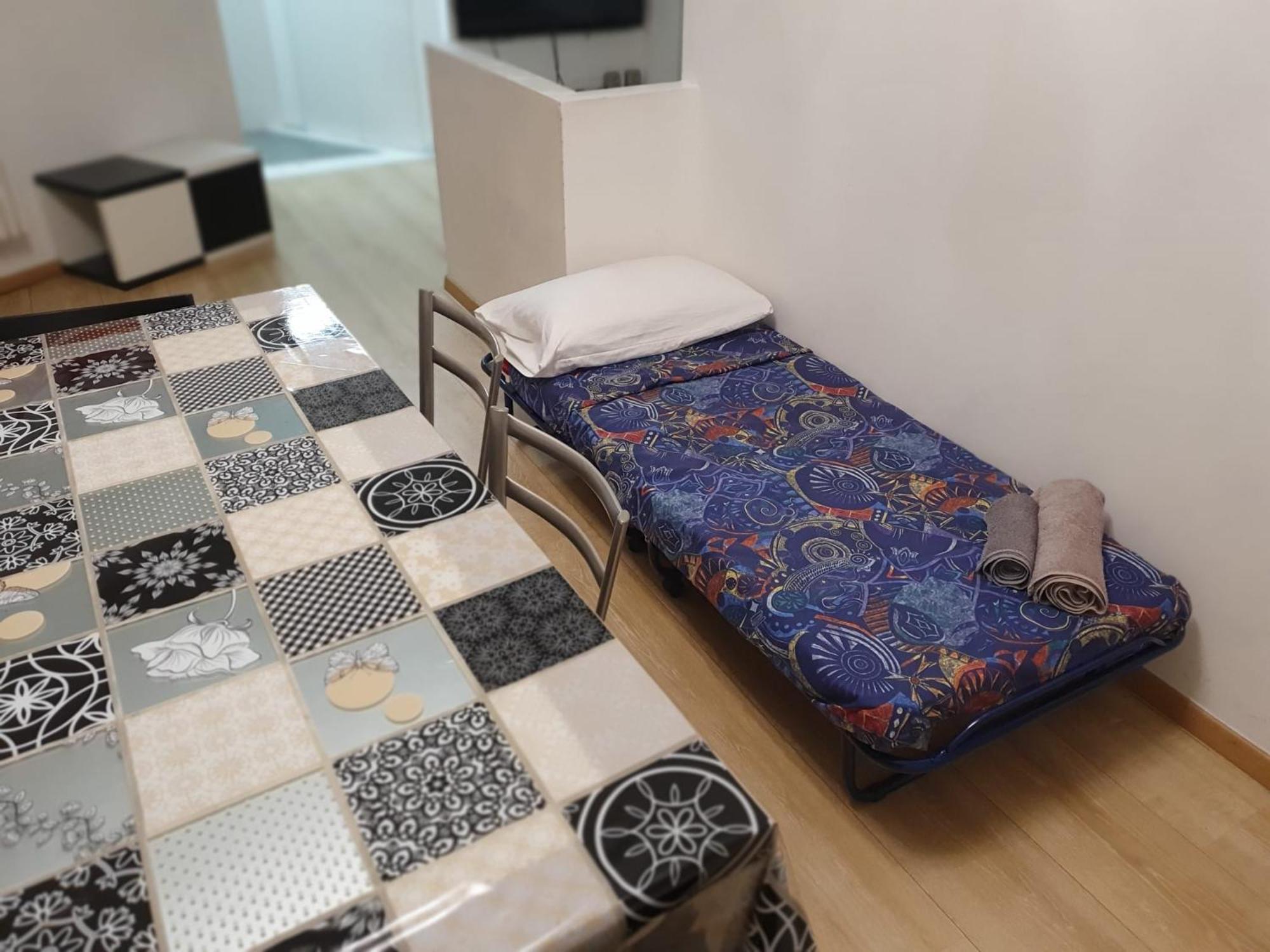 Your Lovely Home, Porta Venezia-1 Queen Bed, 3 Single Beds, 1 Sofa Bed- Milan Exterior photo